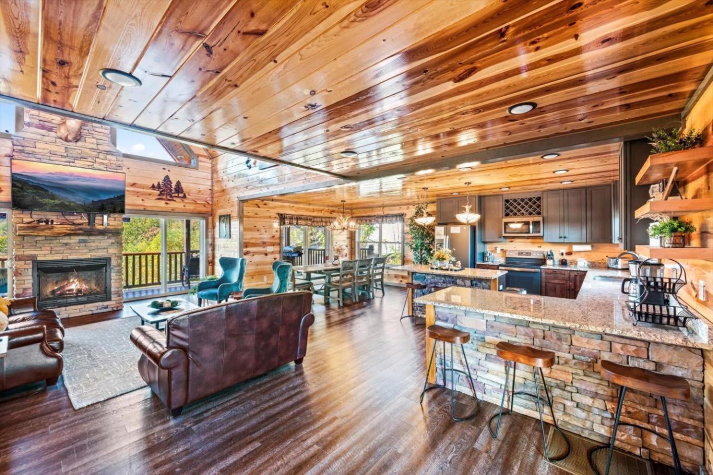 Indoor Pool, Volleyball Beach, Mountain View, Luxury Gatlinburg Esterno foto