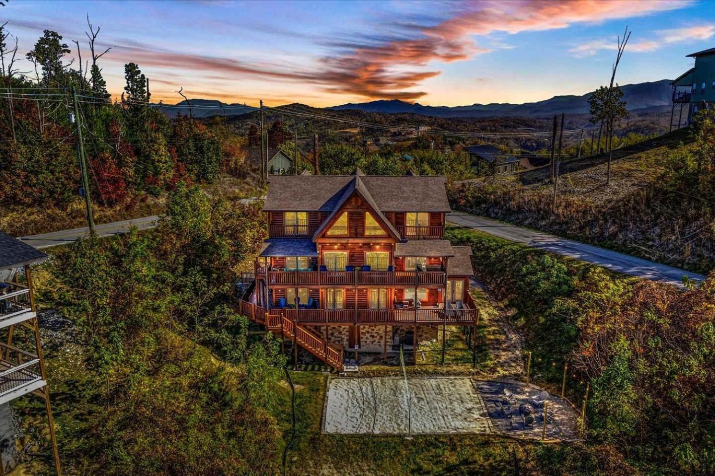 Indoor Pool, Volleyball Beach, Mountain View, Luxury Gatlinburg Esterno foto